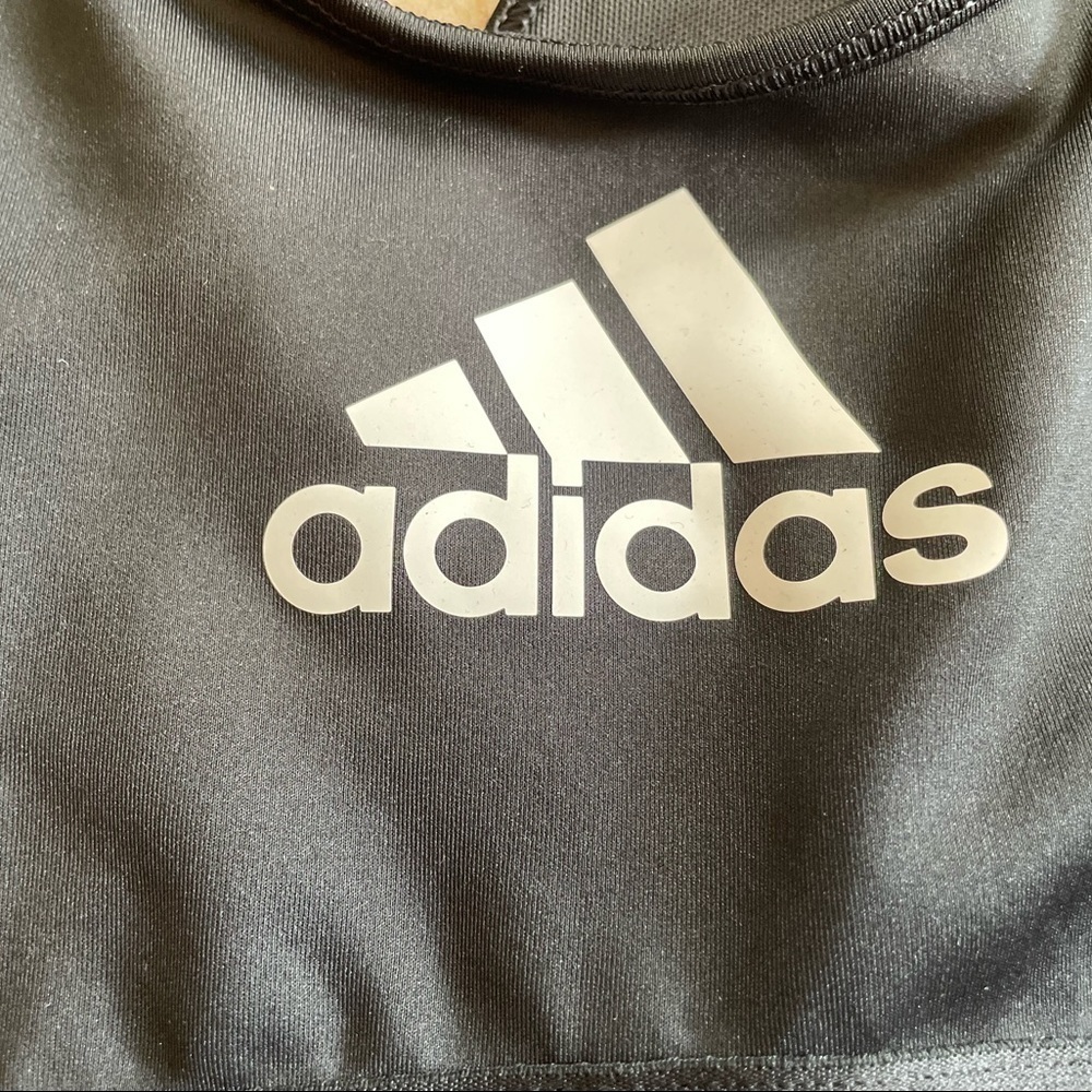 đ
șadidas Women's Don't Rest Alphaskin Medium Support Sports Bra - Picture 9 of 14